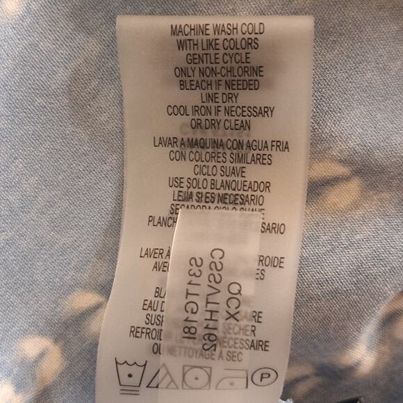 NWOT Calvin Klein Halter Top Women's Medium Blue White Geometric Keyhole - Picture 8 of 8